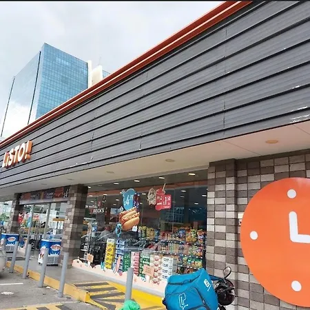 Mega Suite Junto Al San Marino Shopping Guayaquil Exterior photo